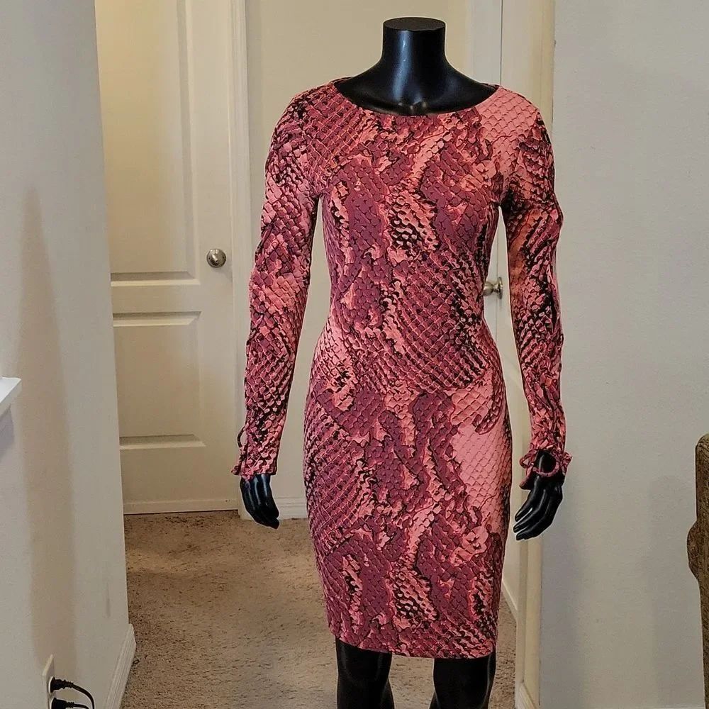 BRAND NEW PROJECT RUNWAY MULTI-COLOR LONG SLEEVELESS ROUNDNECK DRESS - Picture 2 of 16
